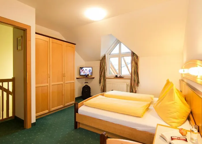 Jugendgaestehaus Tauernruh ホステル